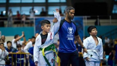 Kisah Louis Mora, Bocah SD Yang Sukses Meraih Medali Emas Jiu Jitsu di Abu Dhabi