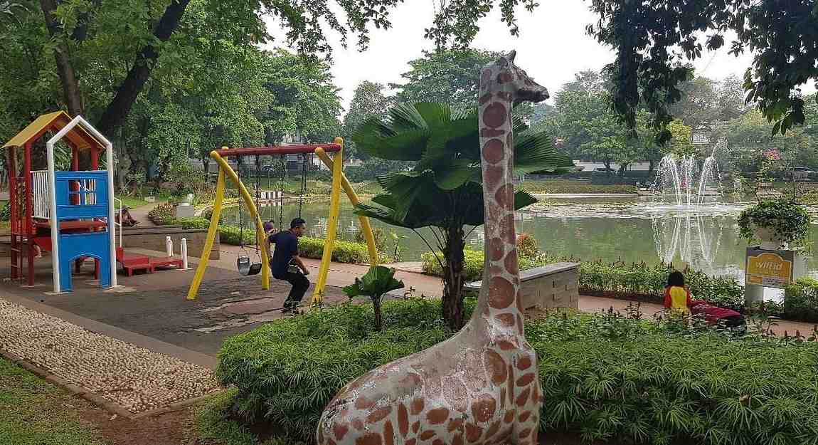 Taman Situ Lembang arena bermain anak