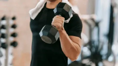 Aplikasi Gym dengan Laporan Progress Mingguan, Bikin Semangat!